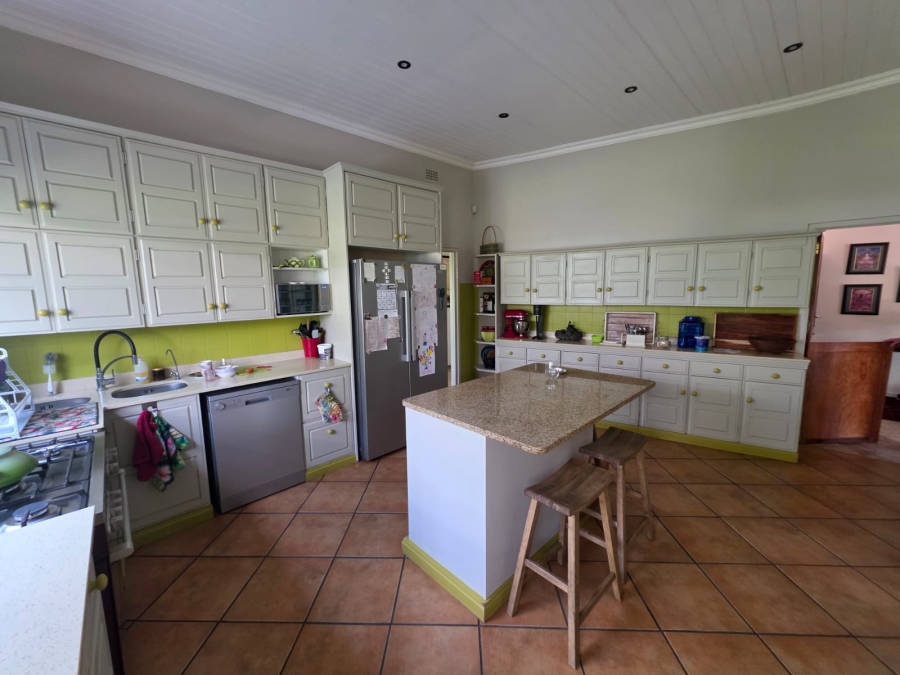 4 Bedroom Property for Sale in Lindequesdrif North West